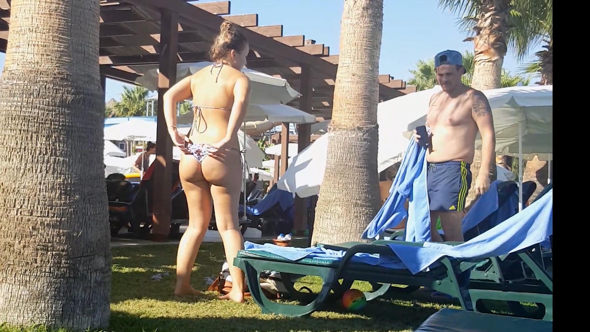 Amateur voyeur candid bikini candidforum-videos